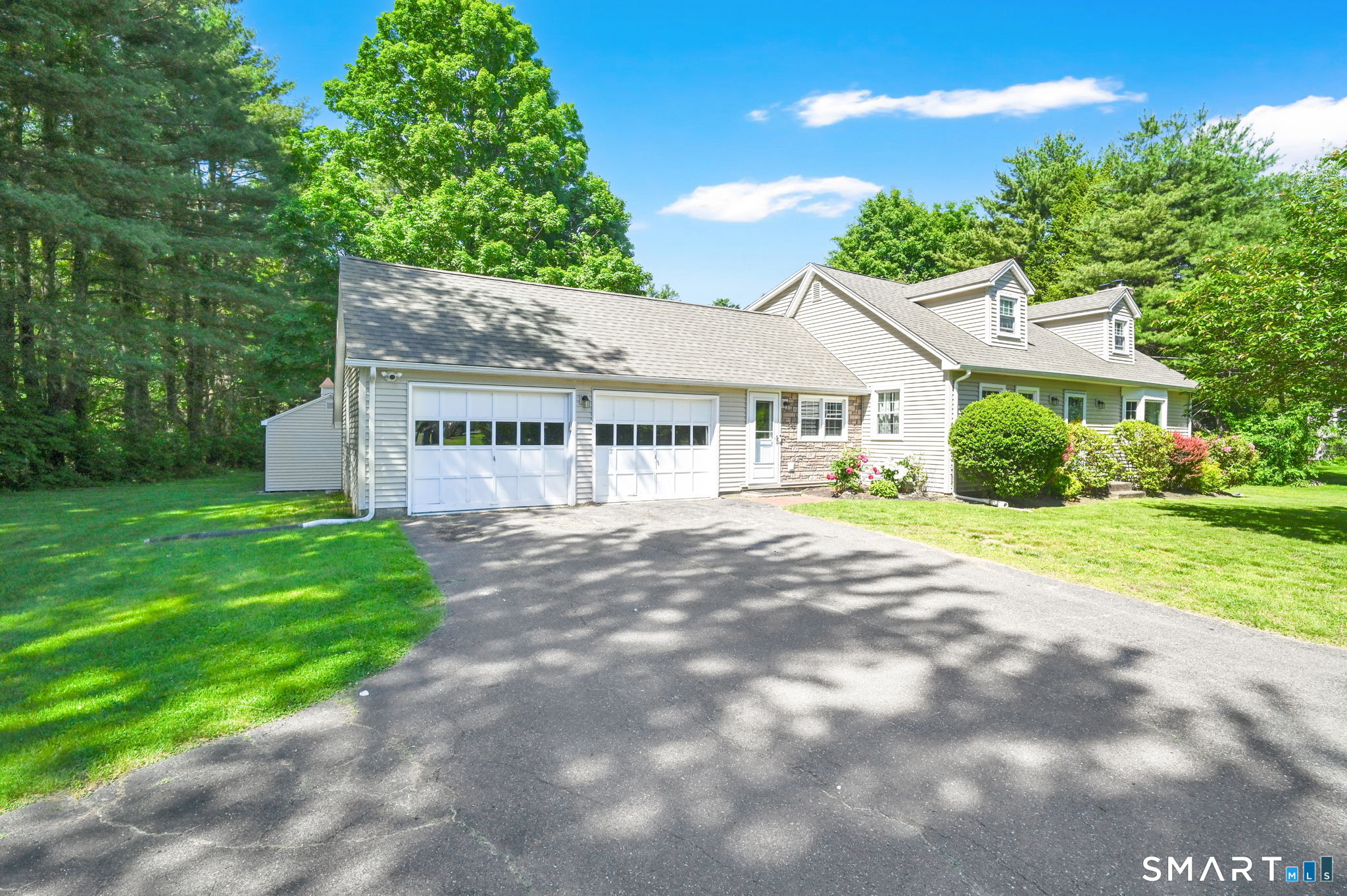 Photo 1 of Single family home for sale at 61 Kelly Ln, Granby, CT 06035 | MLS# 24216684 | Listing updated on 2026-10-29