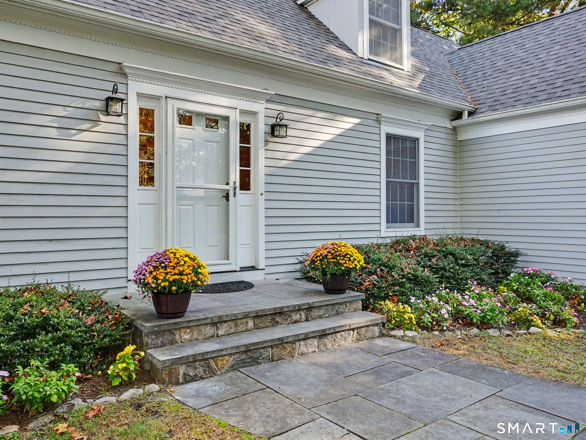 10 Edgewood Road, Darien, Connecticut photo 3