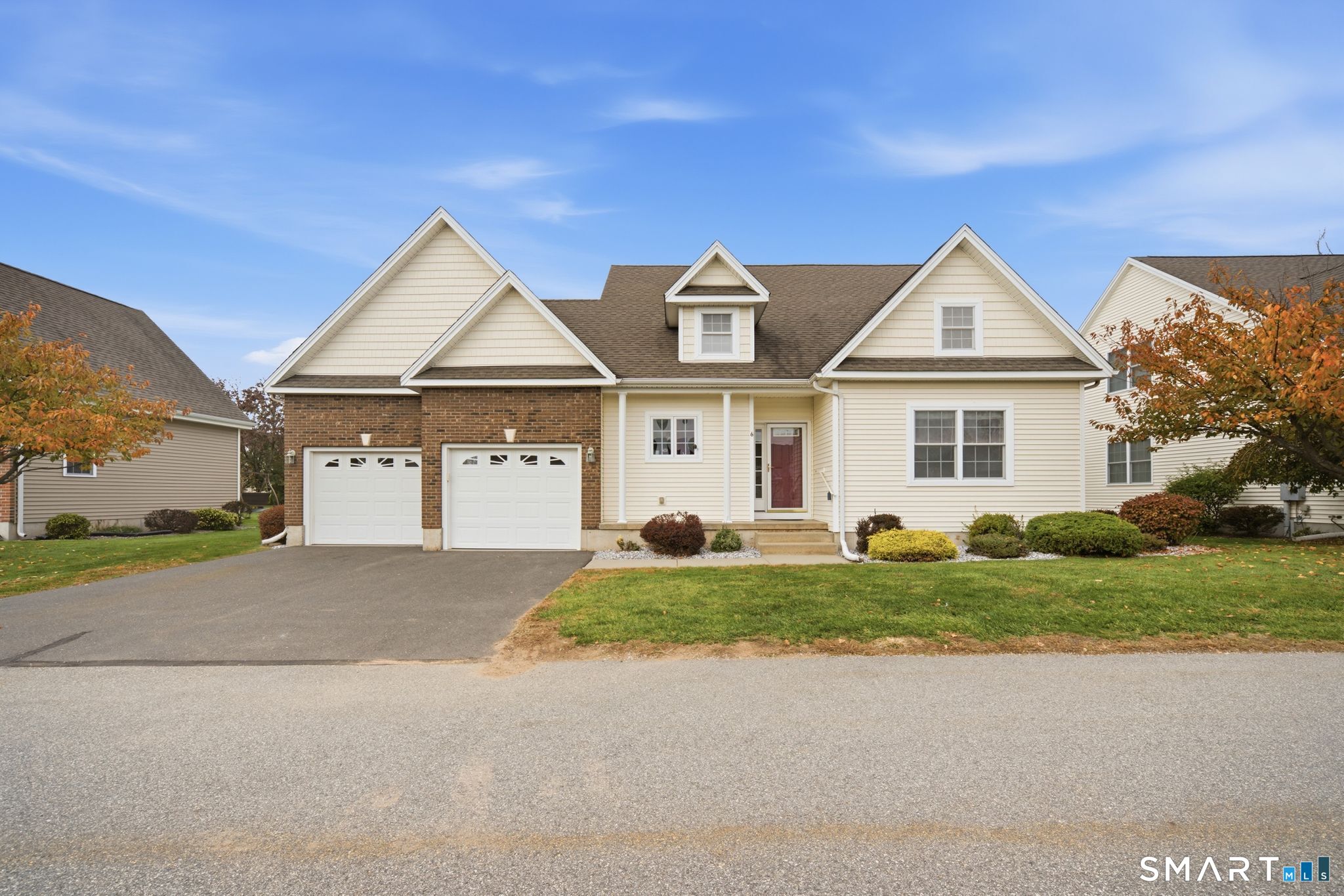 Single family home for sale at 6 Windermere Village Rd #6, Ellington, CT 06029 | MLS# 24217554
