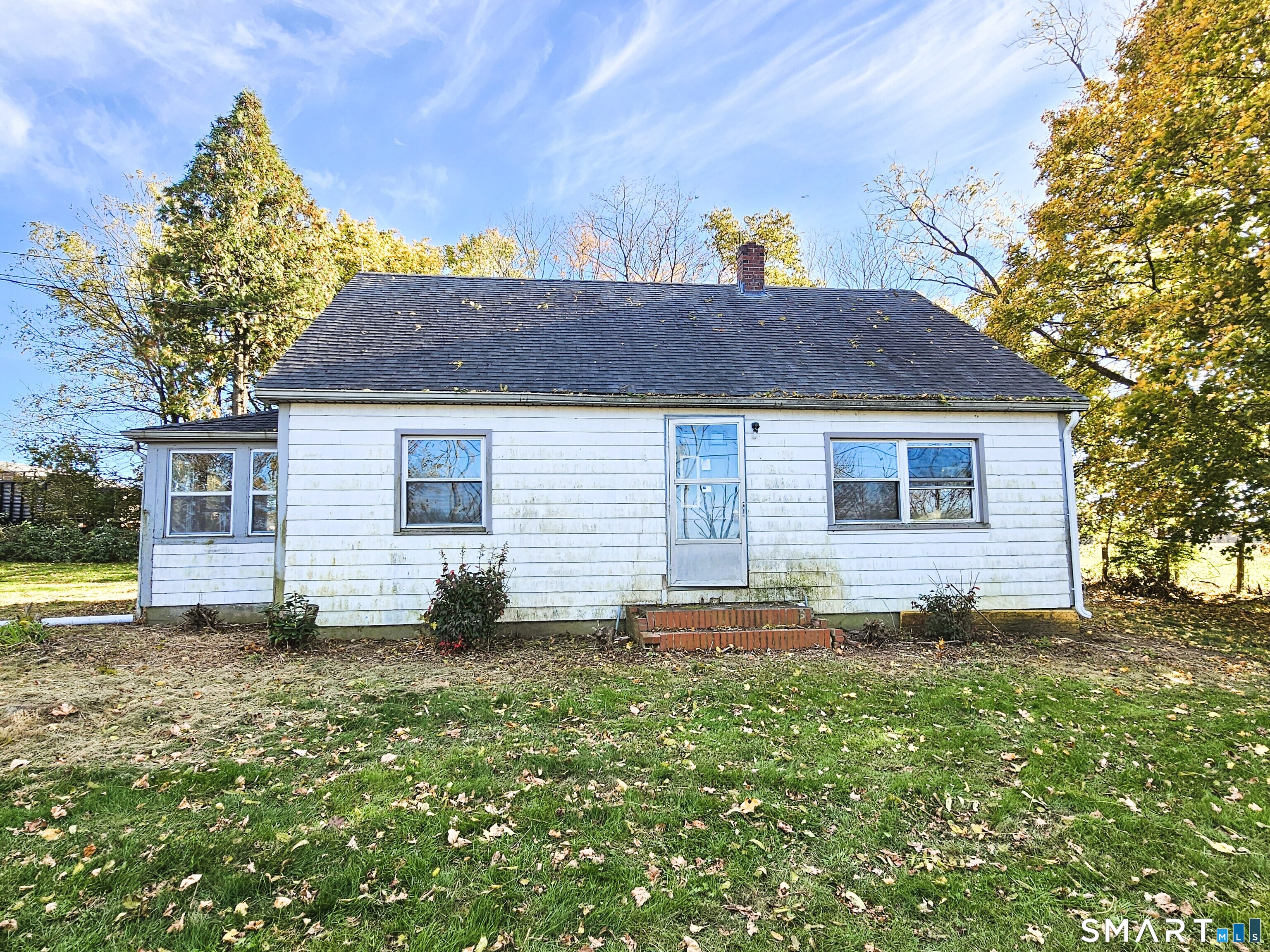 Photo 1 of Single family home for sale at 1094 Pomfret Rd, Hampton, CT 06247 | MLS# 24217818 | Listing updated on 2026-10-29