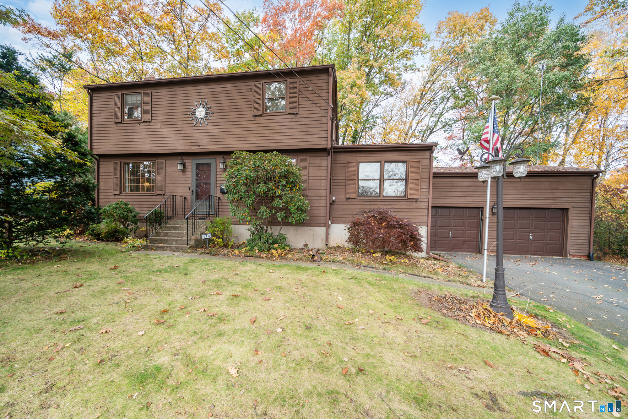 Photo 1 of Single family home for sale at 113 Cronin St, Bristol, CT 06010 | MLS# 24216785 | Listing updated on 2026-10-30