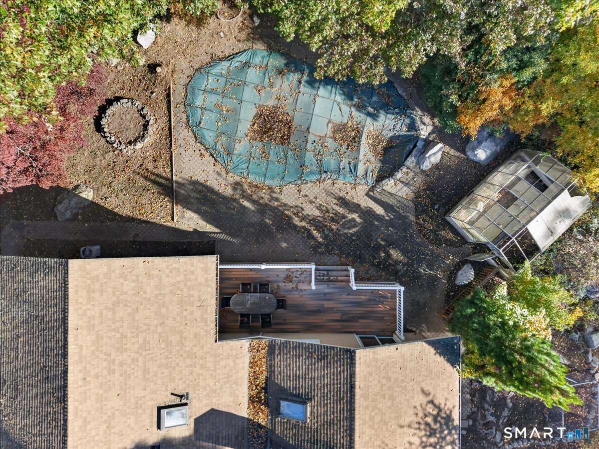 Photo 2 of Single family home for sale at 86 Braman Rd, Waterford, CT 06385 | MLS# 24216224 | Listing updated on 2026-10-30