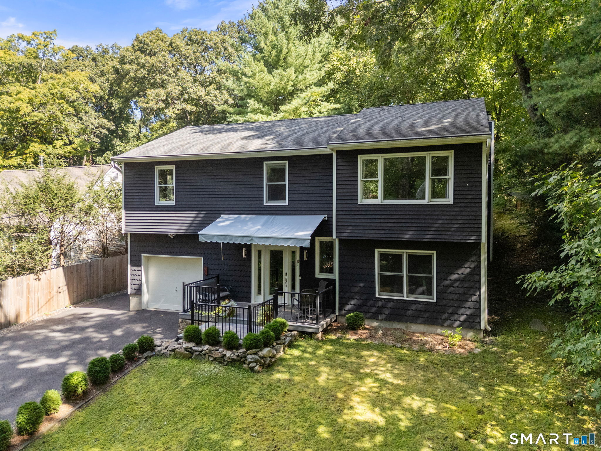 Photo 1 of Single family home for sale at 574 Belden Hl Rd, Norwalk, CT 06850 | MLS# 24217891 | Listing updated on 2026-10-29