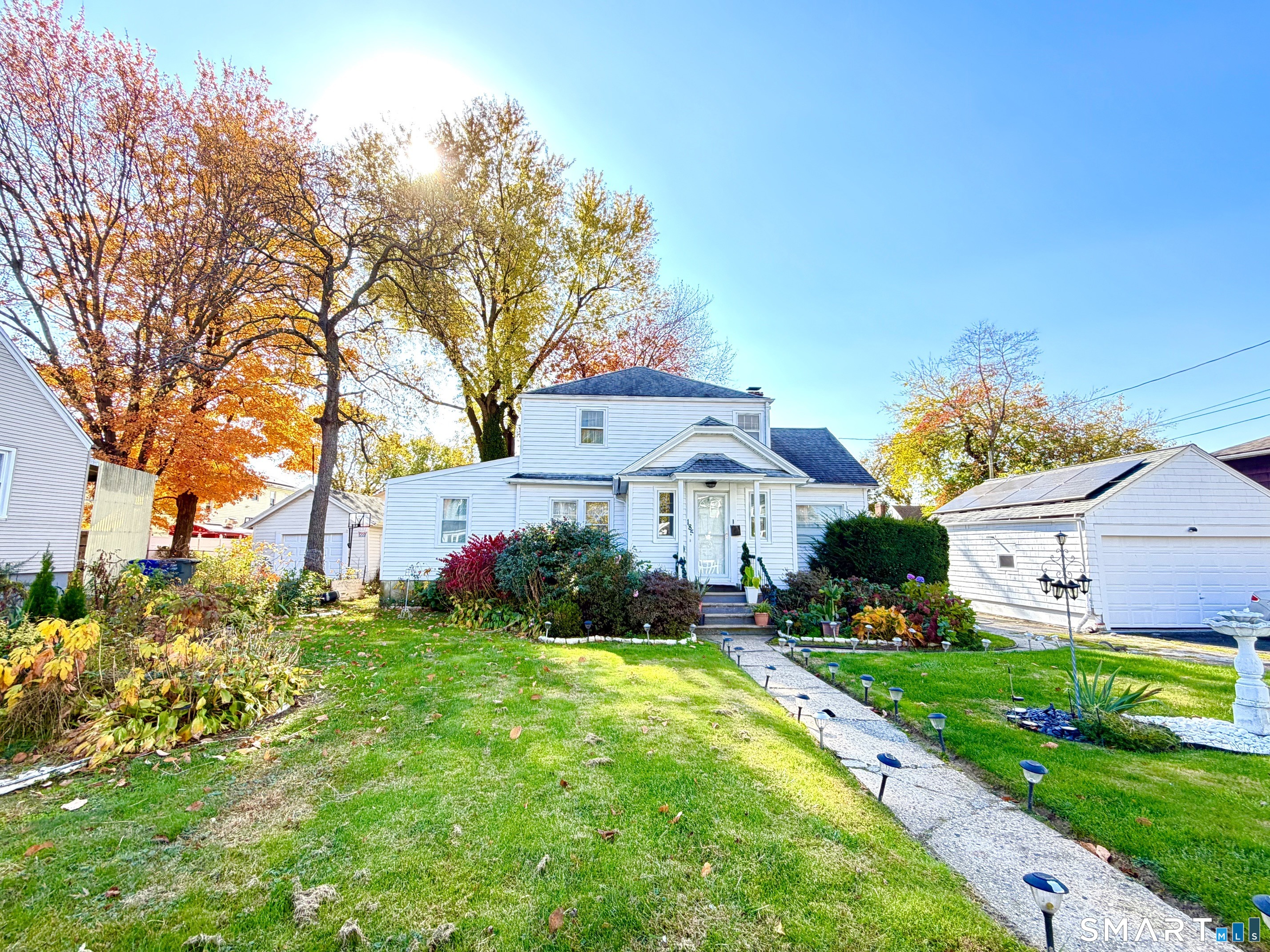 Photo 1 of Single family home for sale at 185 Grandview Ave, Bridgeport, CT 06606 | MLS# 24217921 | Listing updated on 2026-10-29