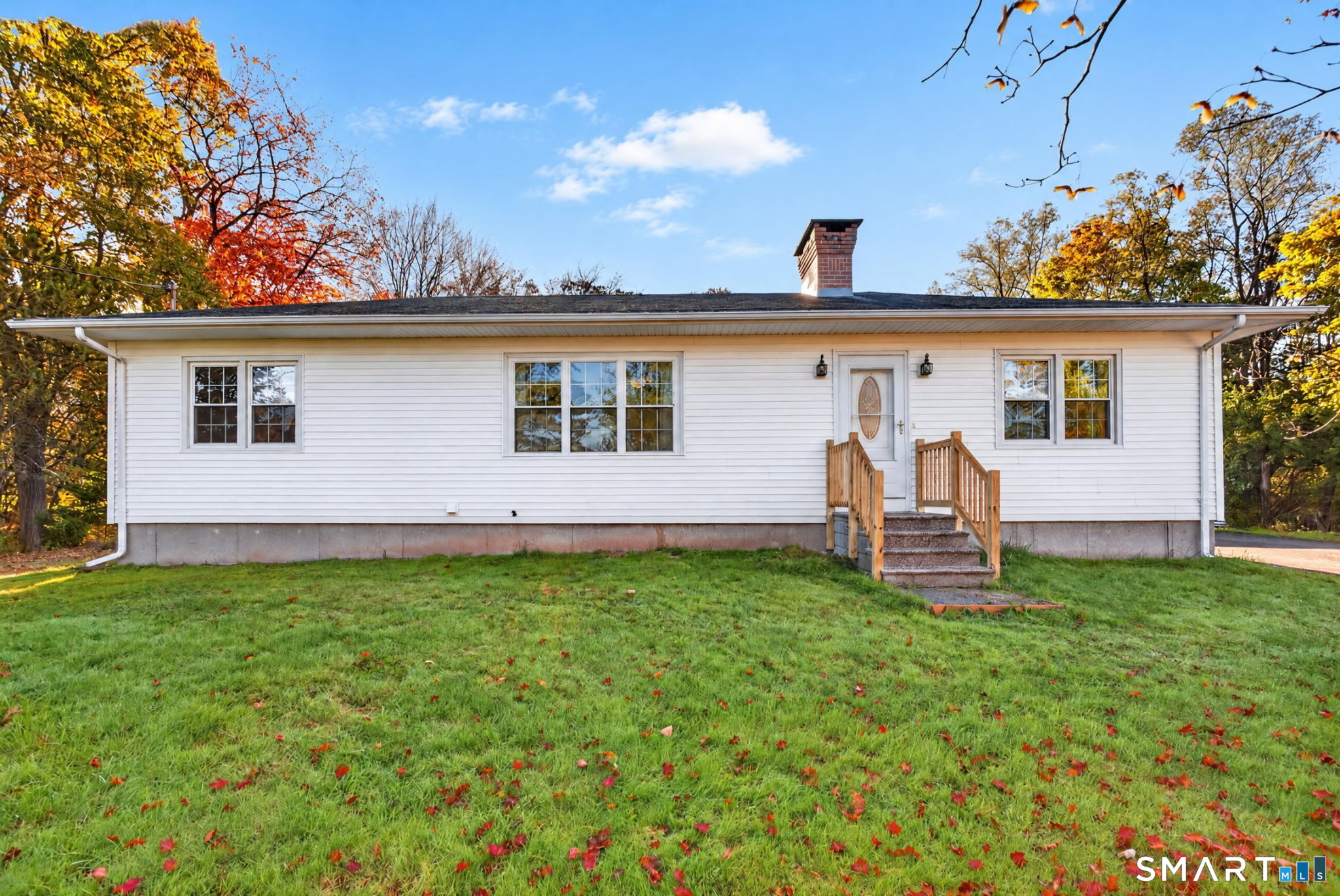 Photo 1 of Single family home for sale at 779 Middletown Ave, North Haven, CT 06473 | MLS# 24213503 | Listing updated on 2026-10-30
