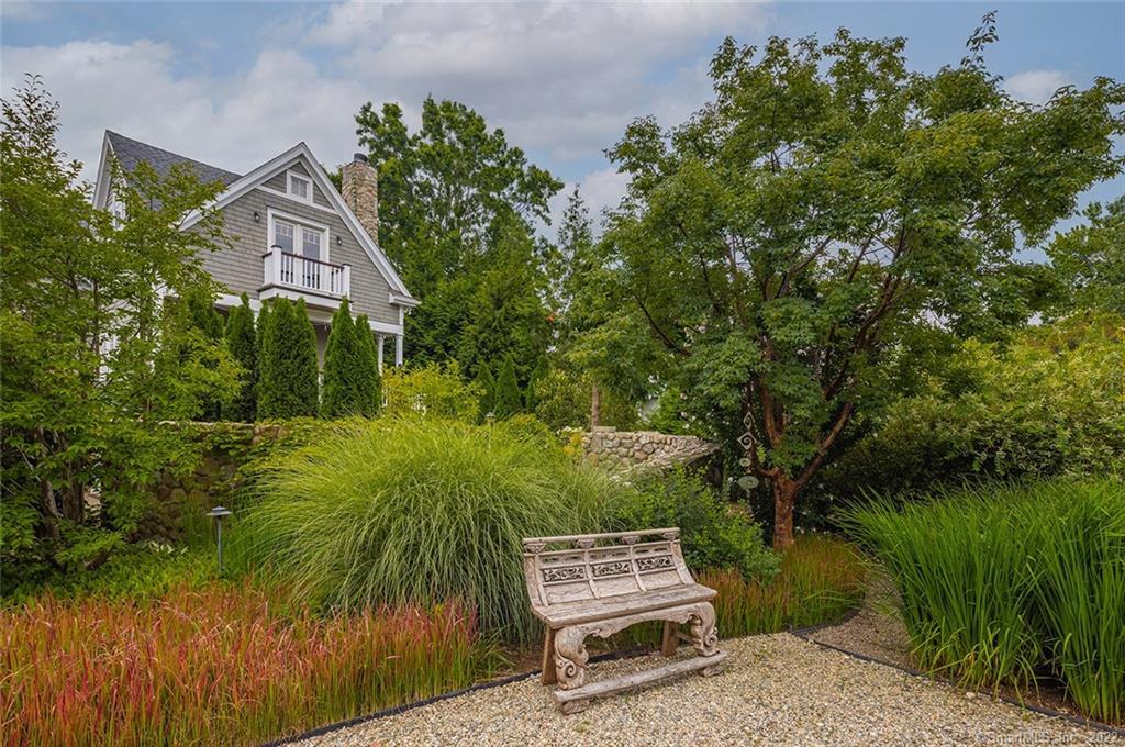 308 Compo, Westport, Connecticut 06880