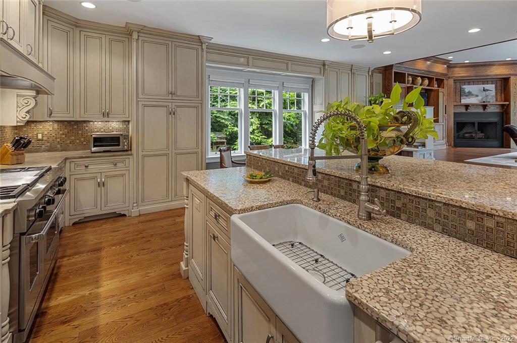 308 Compo, Westport, Connecticut 06880