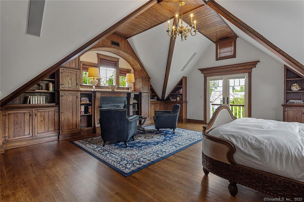 308 Compo, Westport, Connecticut 06880