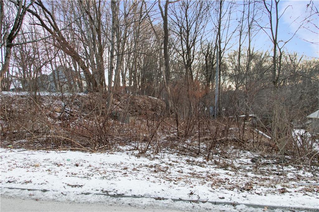 Pond Drakeley Real Estate