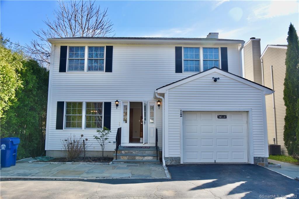 12 Parkhill Avenue — exterior photo