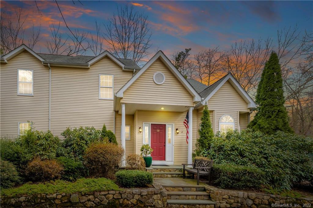258 Cedar Street — exterior photo