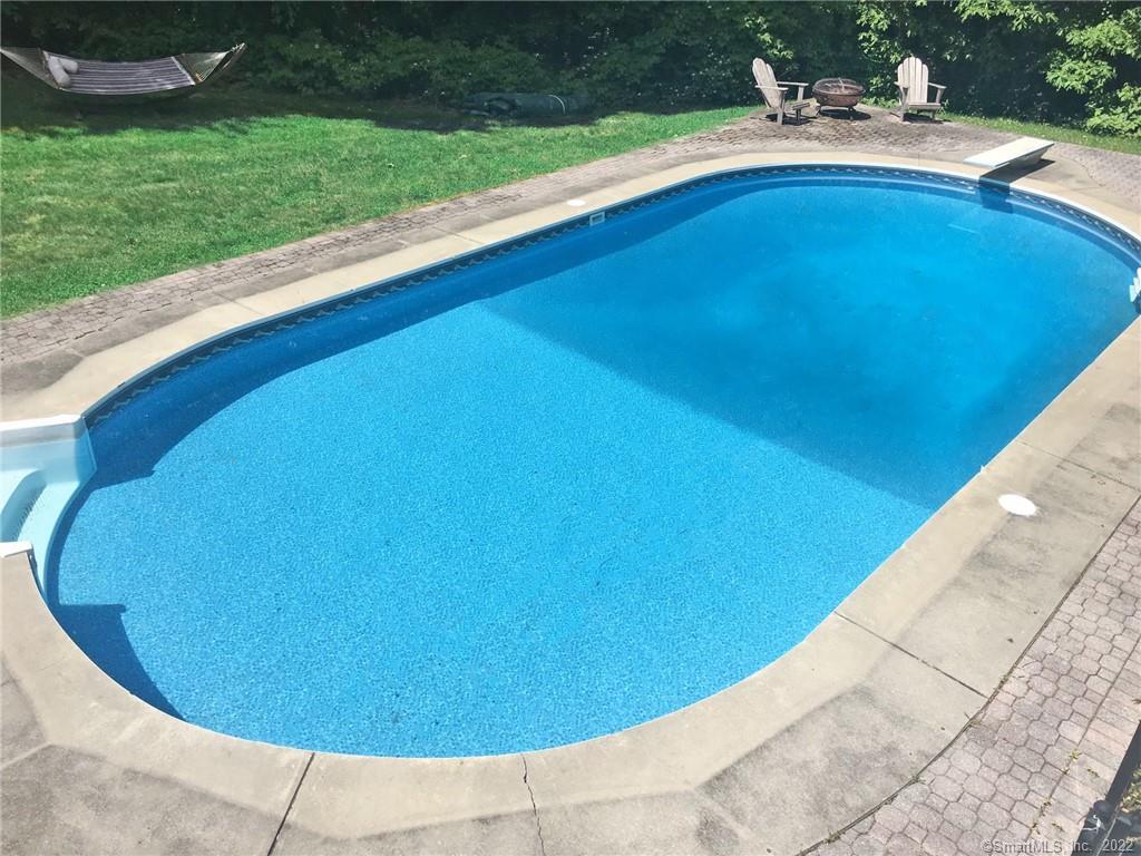 23 Split Rock Road — exterior photo