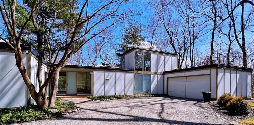 21 Dogwood Court — exterior photo