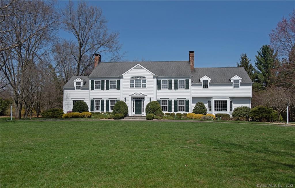 251 Hoyt Farm Road — exterior photo