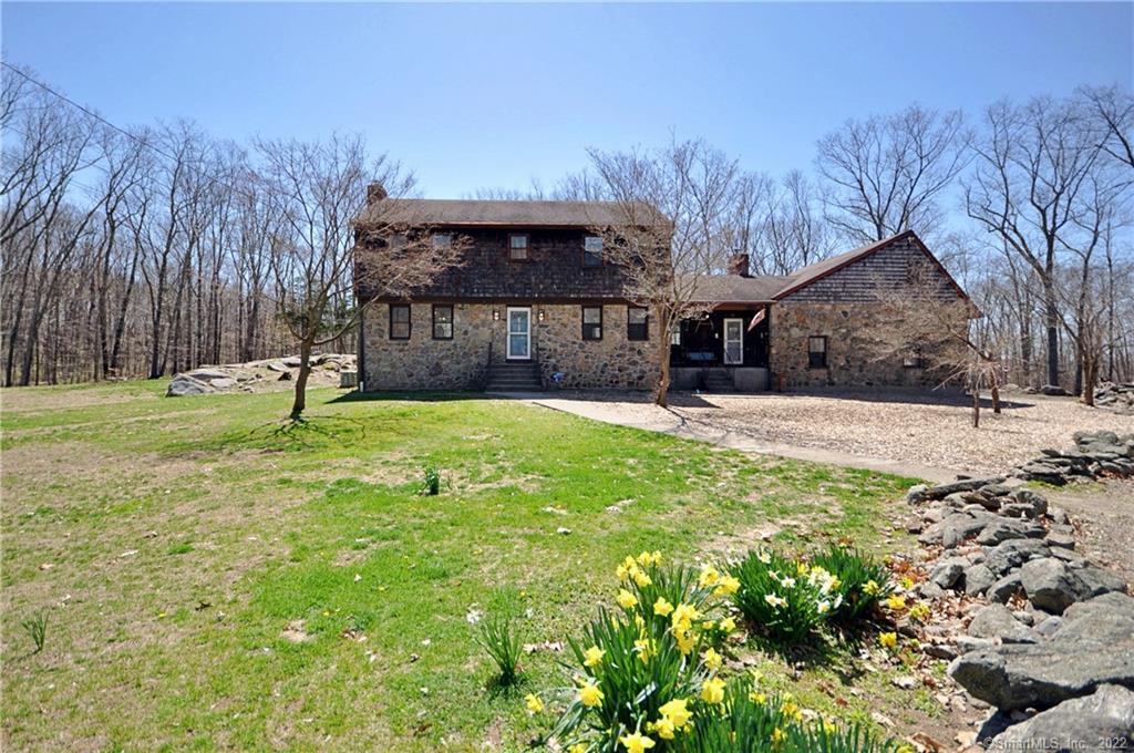 6 Walker Hill Road — exterior photo