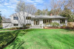 17 Rockyfield Road