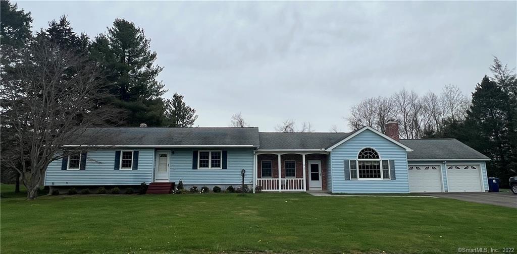 8 Crown View Drive — exterior photo