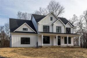 3 Deer Hill Drive