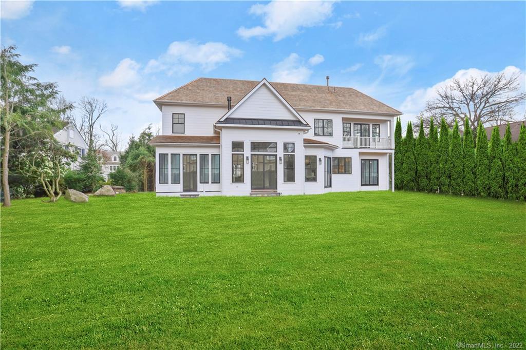45 Winthrop Drive — exterior photo