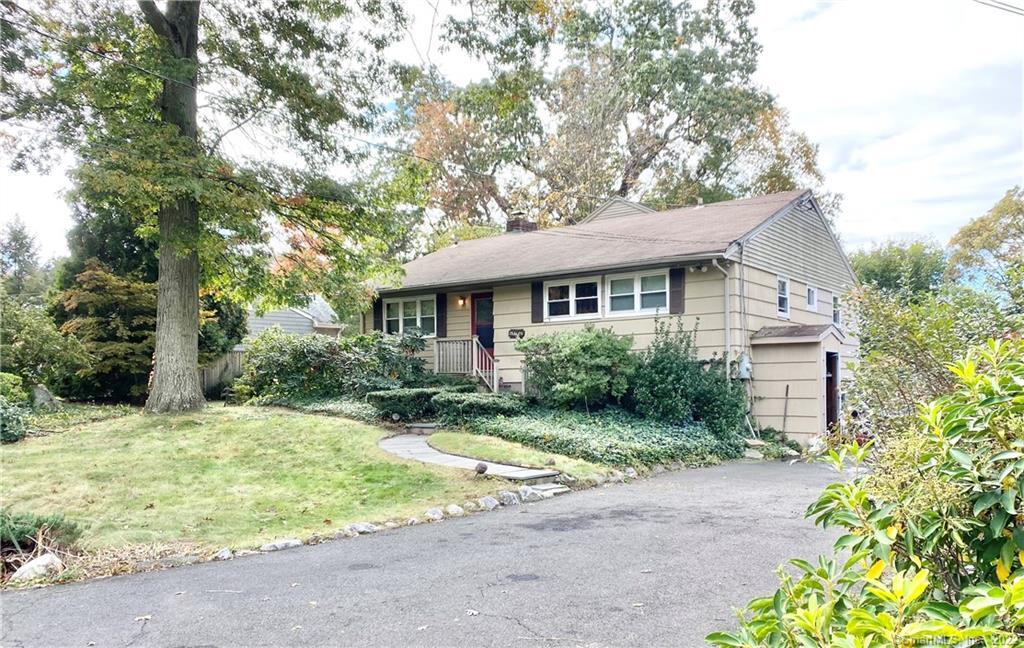 38 Arden Lane — exterior photo