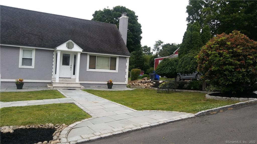 5 Nash Place — exterior photo