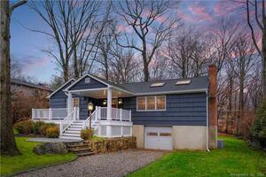 72 Crooked Trail Road
