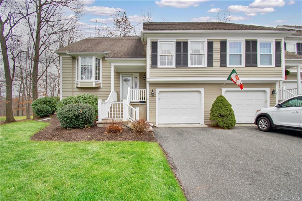 30 Hickory Hill