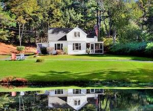 5 Meadowbrook Lane