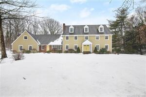 27 Marvin Ridge Place