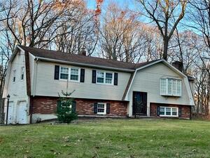 106 Woodhaven Drive