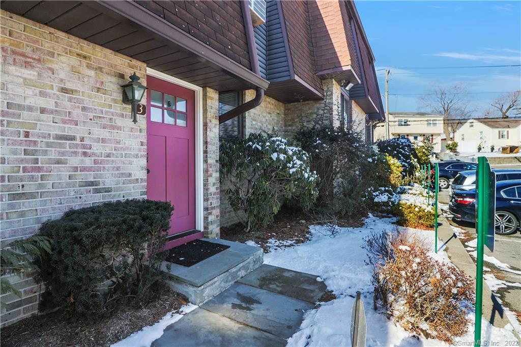 146 Cold Spring Road, Unit 3 — exterior photo