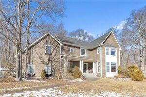 11 Marlin Road