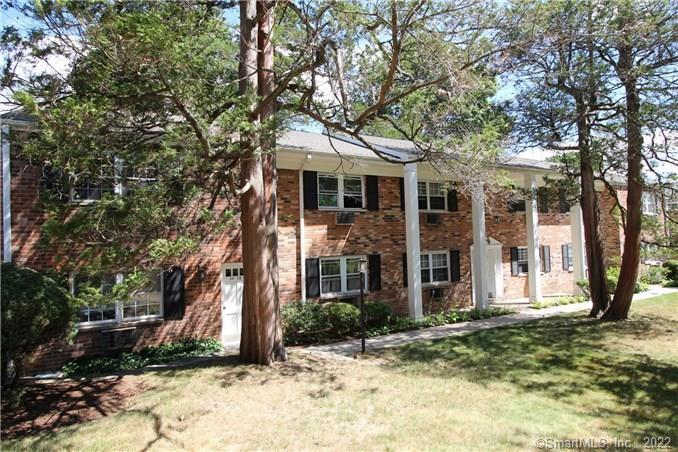 151 Courtland Avenue, Unit 4-C — exterior photo
