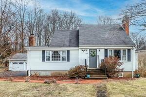 2380 Huntington Turnpike