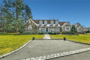127 Bickford Lane