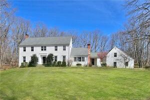 21 Greenfield Drive