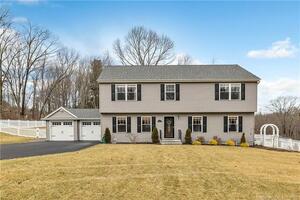 4 Laurie Road