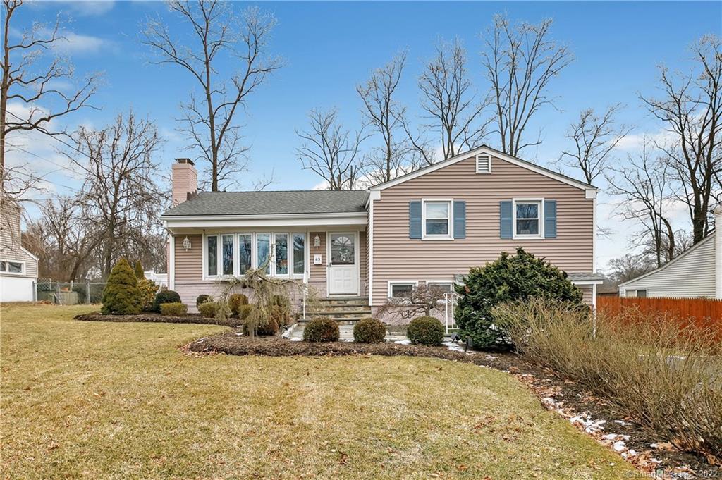 49 Dann Drive — exterior photo