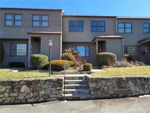 21 Lambert Common, Unit 21