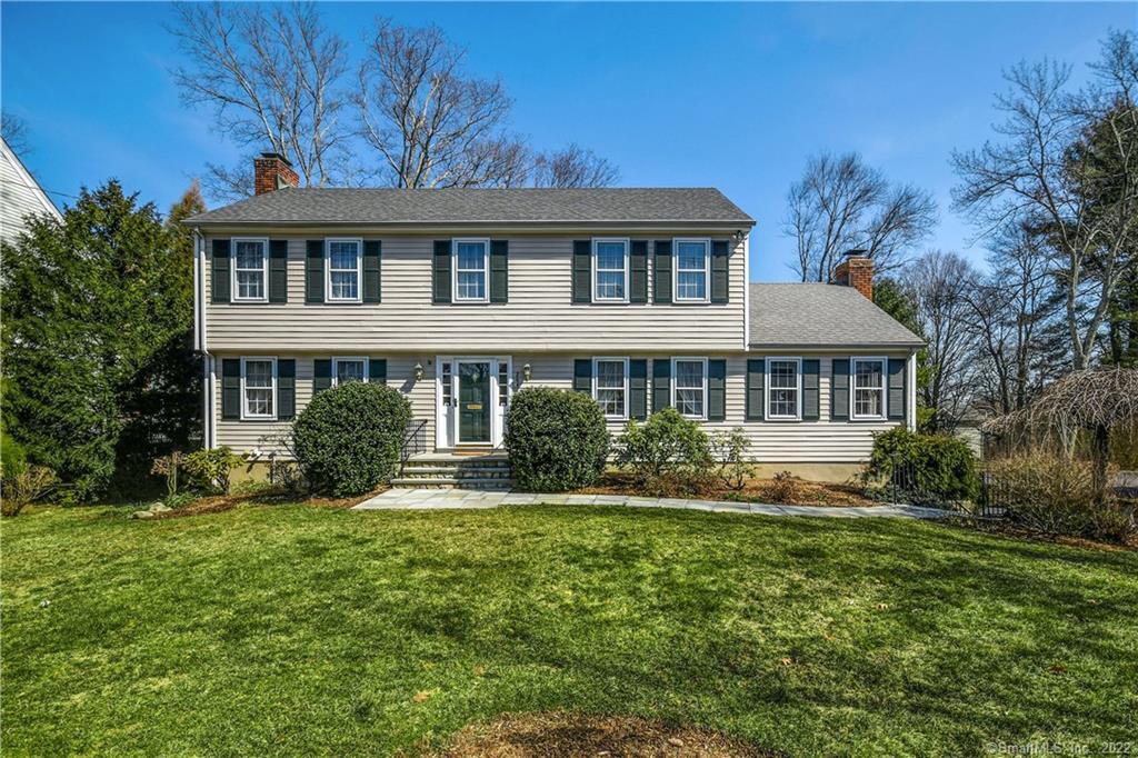 284 South Avenue — exterior photo