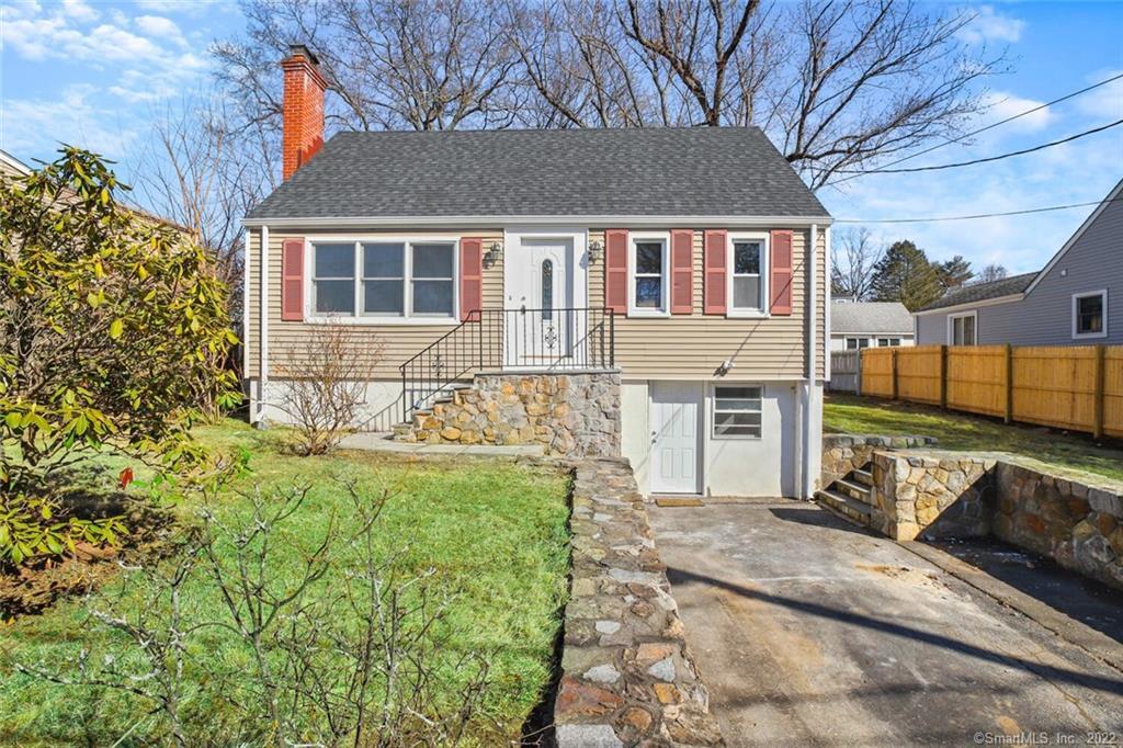 30 Chatham Drive — exterior photo