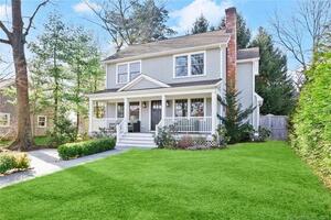 50 Richmond Drive