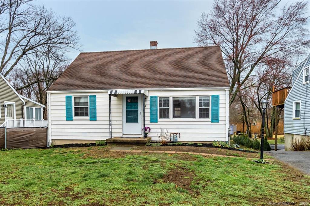 44 Taylor Avenue — exterior photo