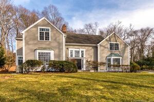 1 Diamond Hill Lane