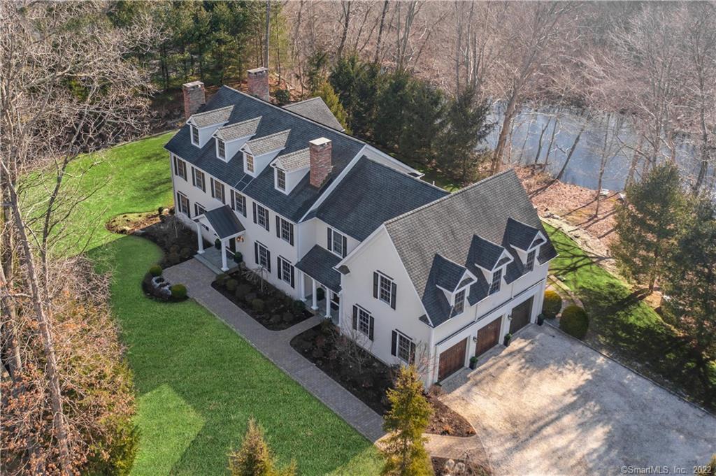 9 Laurel Lake — exterior photo
