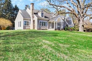 26 High Ridge Road