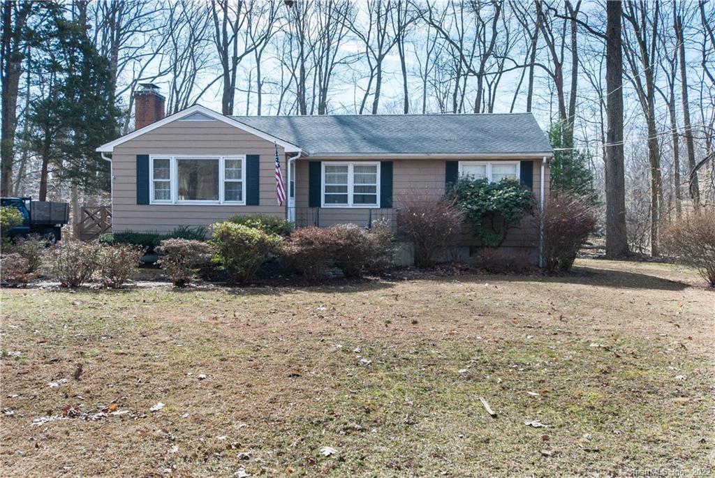 17 Fullmar Lane — exterior photo