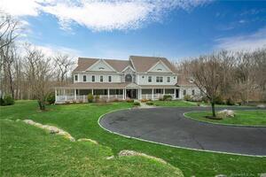 59 Squires Lane