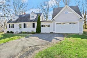 16 Esquire Road