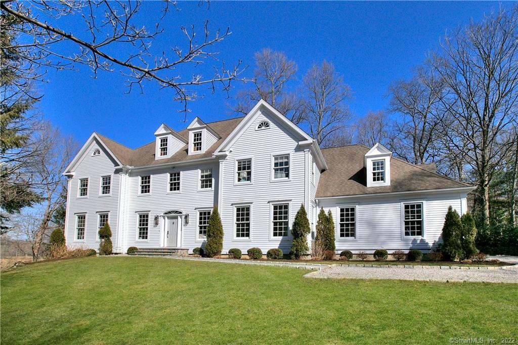 31 Old Redding Road — exterior photo